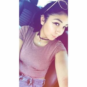 Meet your Posher, April